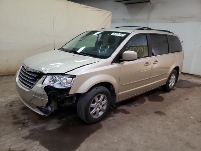 Photo 2 from auction – 2010 CHRYSLER TOWN & COU with VIN 2A4RR8DX1AR496205
