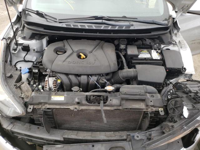 Photo 7 from auction – 2011 HYUNDAI ELANTRA GL with VIN KMHDH4AE4BU135405