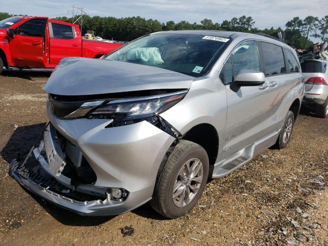 Photo 2 from auction – 2021 TOYOTA SIENNA XLE with VIN 5TDJRKEC4MS032347