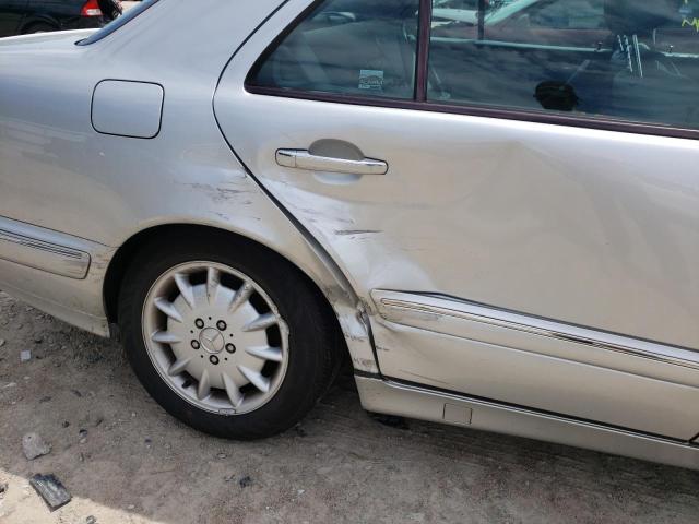 Photo 9 from auction – 2001 MERCEDES-BENZ E 320 with VIN WDBJF65J51B179860