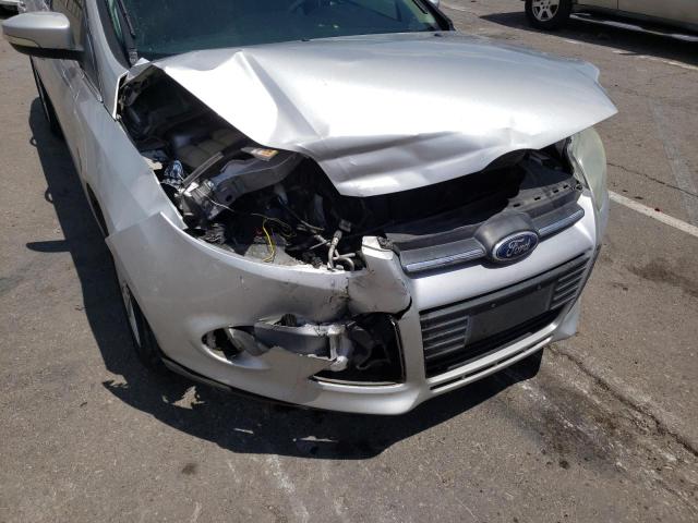 Photo 9 from auction – 2014 FORD FOCUS SE with VIN 1FADP3F21EL129979