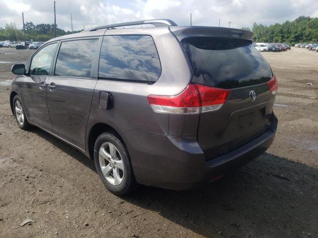 Photo 3 from auction – 2012 TOYOTA SIENNA LE with VIN 5TDKK3DC1CS265892