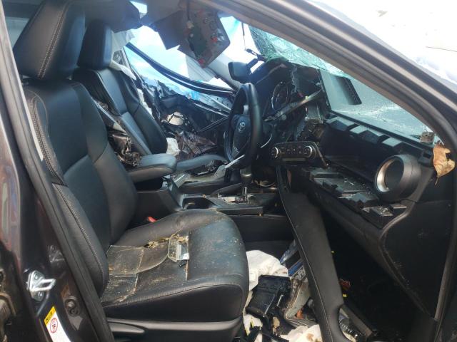 Photo 5 from auction – 2015 TOYOTA RAV4 LIMIT with VIN JTMYFREV7FJ043991