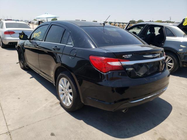 Photo 3 from auction – 2014 CHRYSLER 200 TOURIN with VIN 1C3CCBBG1EN106188