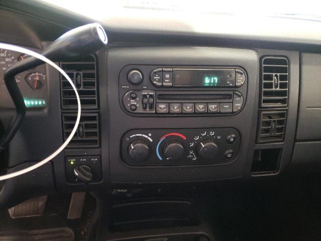 Photo 9 from auction – 2004 DODGE DAKOTA QUA with VIN 1D7HG48N54S691449
