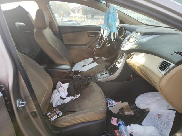 Photo 5 from auction – 2012 HYUNDAI ELANTRA GL with VIN 5NPDH4AE9CH105025