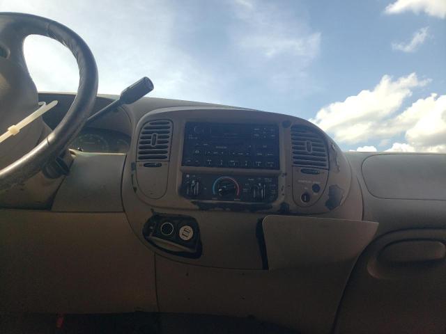 Foto 9 de la subasta – 2001 FORD F150 con VIN 1FTRX07L71KE54027