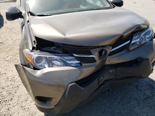 Photo 9 from auction – 2015 TOYOTA RAV4 LE with VIN 2T3BFREVXFW255016