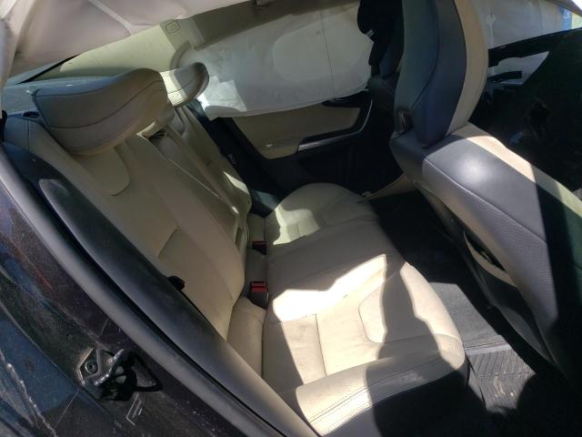 Photo 6 from auction – 2011 VOLVO S60 T6 with VIN YV1902FHXB2013369
