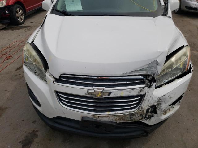 Photo 7 from auction – 2015 CHEVROLET TRAX 1LT with VIN 3GNCJLSBXFL170928
