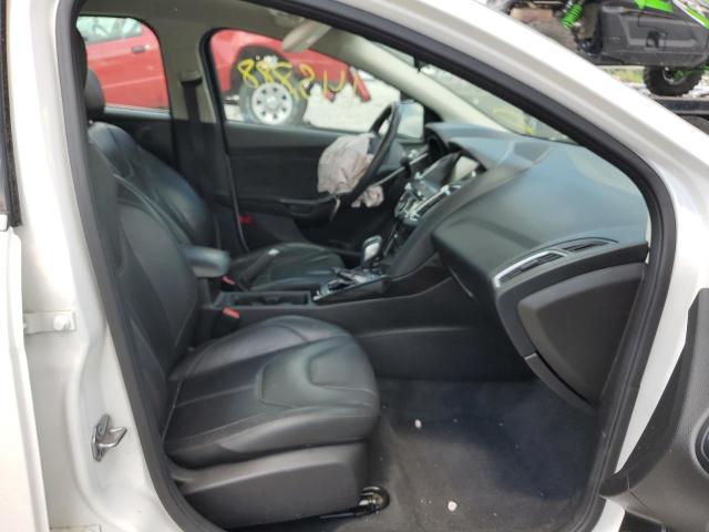 Photo 5 from auction – 2015 FORD FOCUS TITA with VIN 1FADP3N23FL273990