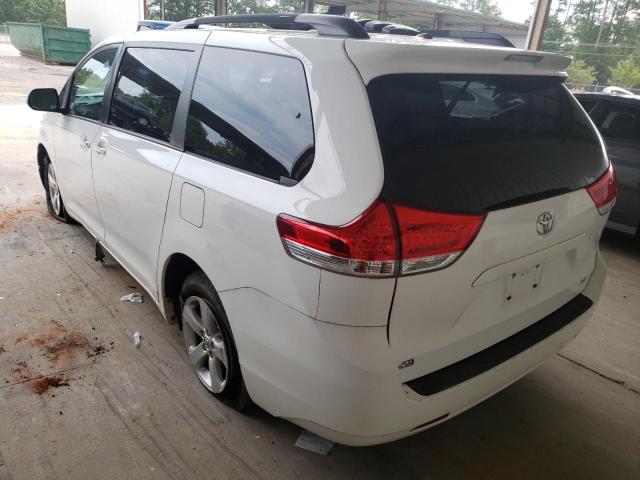Photo 3 from auction – 2013 TOYOTA SIENNA LE with VIN 5TDKK3DC2DS380387