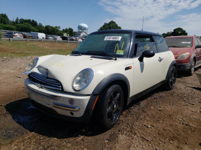 Photo 2 from auction – 2004 MINI COOPER with VIN WMWRC33464TJ63252