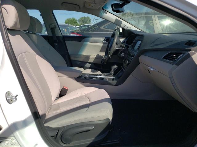 Photo 5 from auction – 2016 HYUNDAI SONATA SE with VIN 5NPE24AF8GH337989