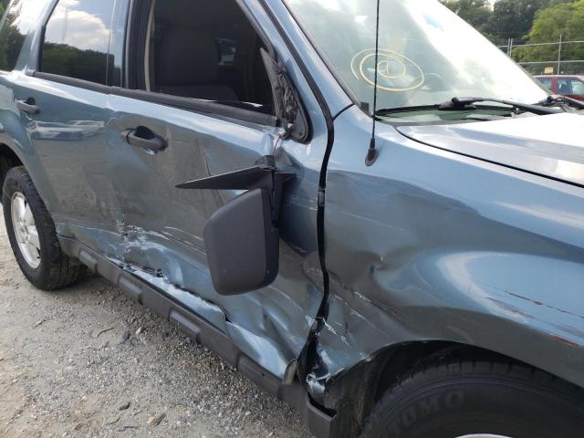 Photo 9 from auction – 2010 FORD ESCAPE XLS with VIN 1FMCU0C74AKC47839