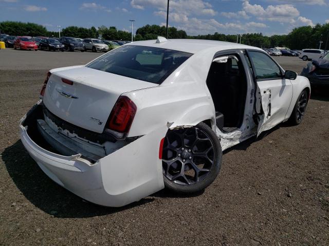 Photo 4 from auction – 2019 CHRYSLER 300 S with VIN 2C3CCABGXKH538812