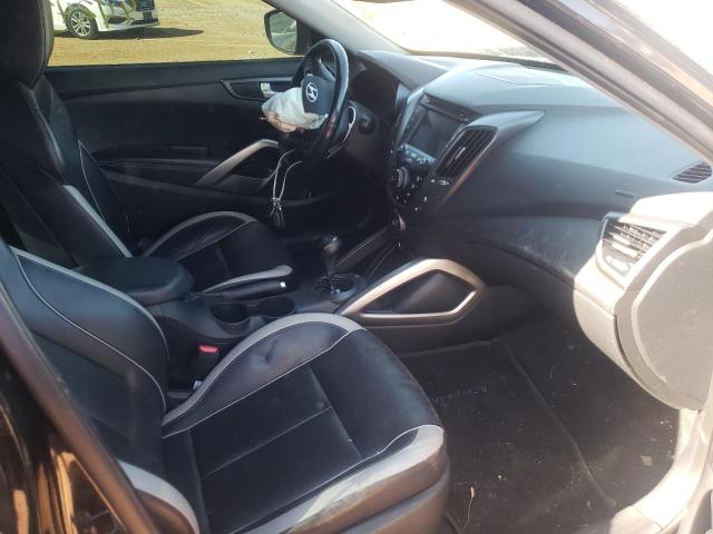 Photo 5 from auction – 2013 HYUNDAI VELOSTER T with VIN KMHTC6AE1DU172310