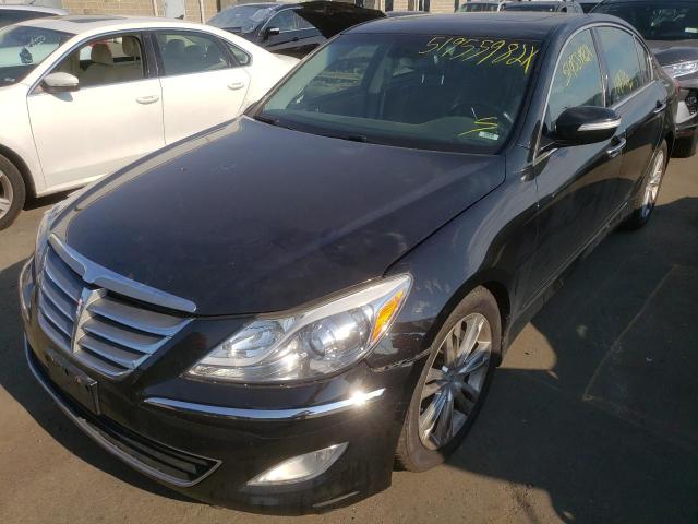 Photo 2 from auction – 2013 HYUNDAI GENESIS 3. with VIN KMHGC4DD6DU256924