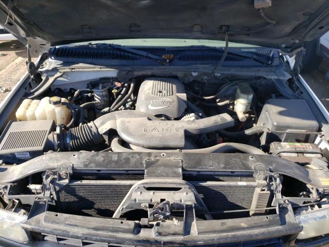Photo 7 from auction – 2001 CHEVROLET SUBURBAN K with VIN 3GNFK16T71G249959