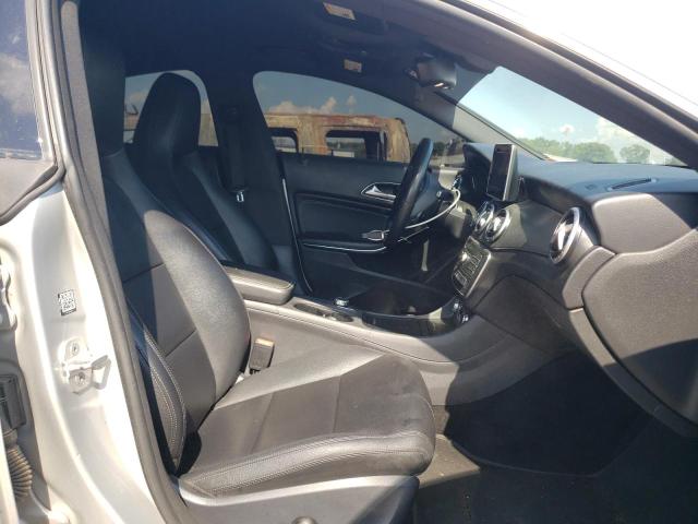 Photo 5 from auction – 2015 MERCEDES-BENZ CLA 250 with VIN WDDSJ4EB4FN195545