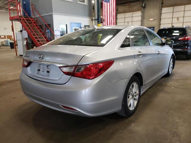 Photo 4 from auction – 2012 HYUNDAI SONATA GLS with VIN 5NPEB4AC7CH362723