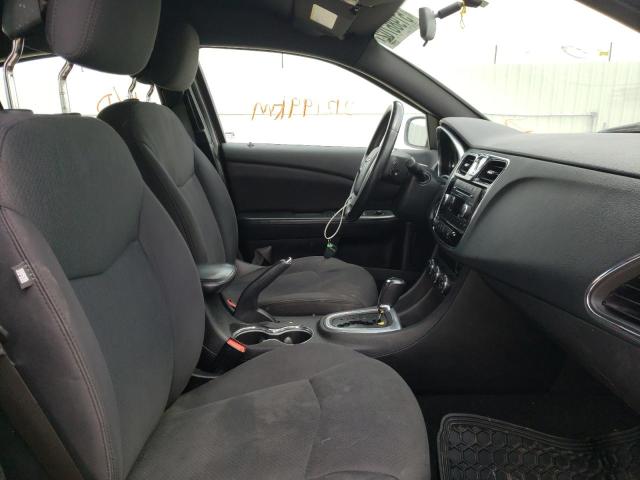 Photo 5 from auction – 2014 CHRYSLER 200 TOURIN with VIN 1C3CCBBB1EN100783