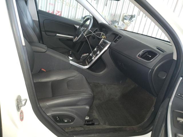Photo 5 from auction – 2015 VOLVO S60 PREMIE with VIN YV1612TKXF2364949