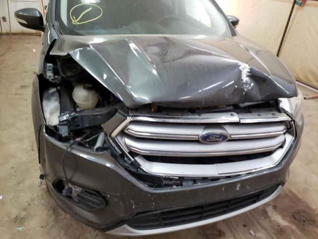 Photo 9 from auction – 2017 FORD ESCAPE TIT with VIN 1FMCU9J99HUE22982