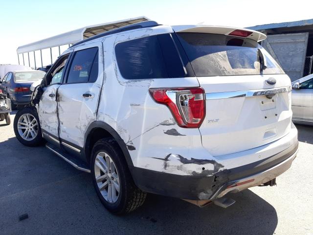 Photo 3 from auction – 2017 FORD EXPLORER X with VIN 1FM5K7D83HGE00318