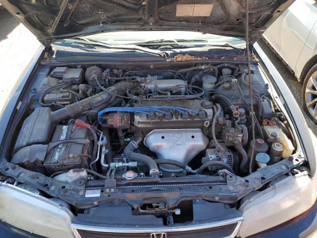 Photo 7 from auction – 1996 HONDA ACCORD EX with VIN 1HGCD5556TA049092