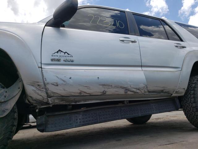 Photo 9 from auction – 2004 TOYOTA 4RUNNER SR with VIN JTEBT14R640031074