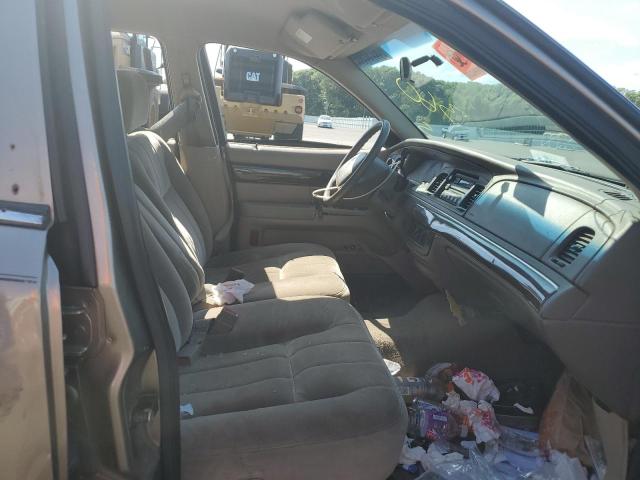 Photo 5 from auction – 2004 MERCURY GRAND MARQ with VIN 2MEFM74W34X636116