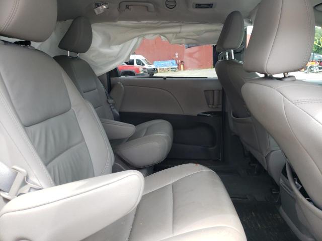 Photo 6 from auction – 2017 TOYOTA SIENNA XLE with VIN 5TDDZ3DC0HS183048