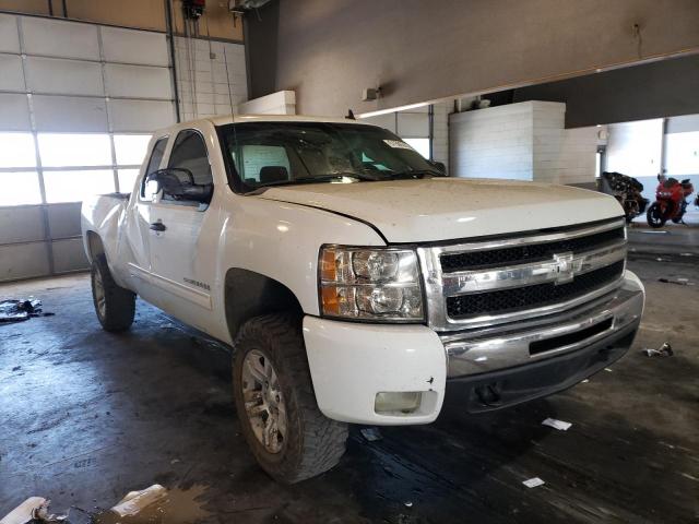 CHEVROLET SILVERADO 2011 with VIN 1GCRKSE31BZ105497 - Photo from auction