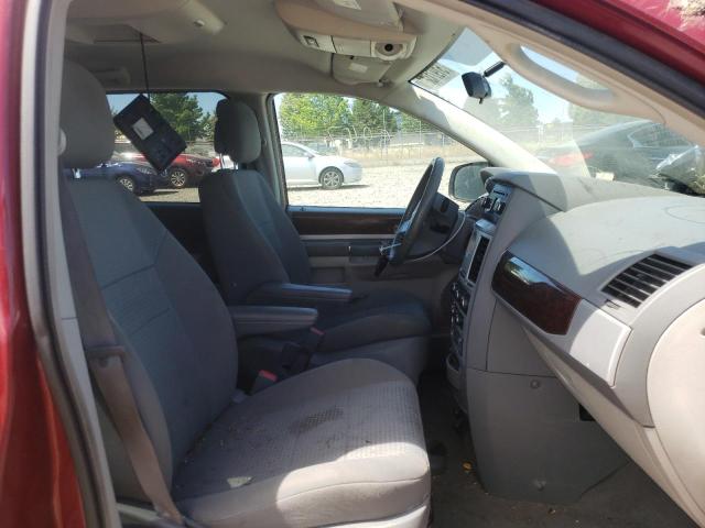 Photo 5 from auction – 2010 CHRYSLER TOWN & COU with VIN 2A4RR5D17AR443048