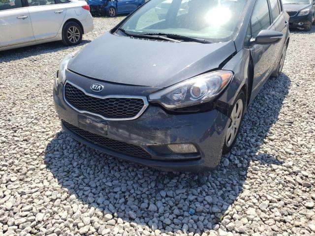 Photo 9 from auction – 2016 KIA FORTE LX with VIN KNAFK5A89G5659016