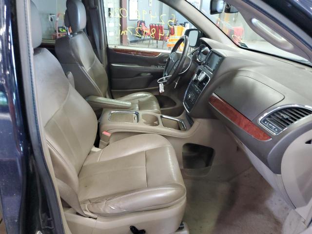 Photo 5 from auction – 2011 CHRYSLER TOWN & COU with VIN 2A4RR6DG3BR649348