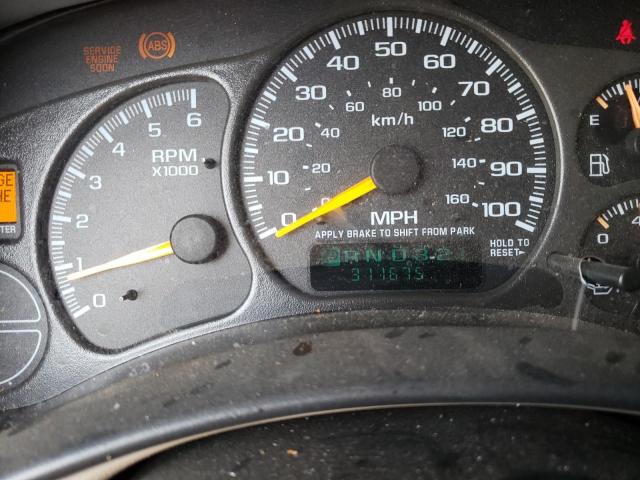 Photo 8 from auction – 2001 GMC YUKON with VIN 1GKEC13T11J164804