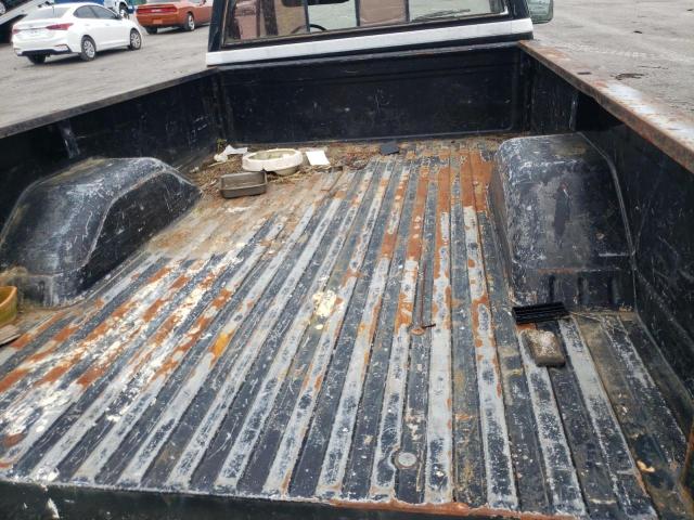 Photo 6 from auction – 1986 CHEVROLET K10 with VIN 1GCEK14H2GF338450
