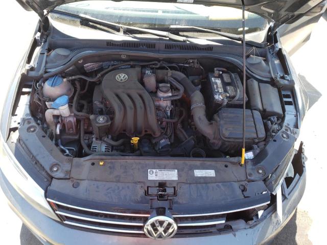 Photo 7 from auction – 2015 VOLKSWAGEN JETTA BASE with VIN 3VW2K7AJ8FM417128