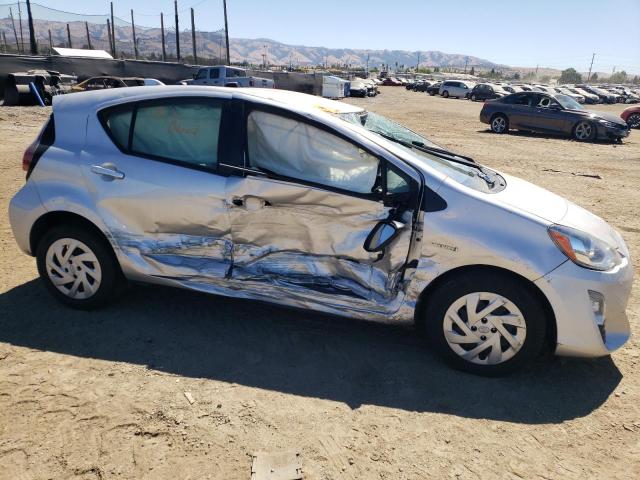 Photo 9 from auction – 2016 TOYOTA PRIUS C with VIN JTDKDTB37G1139603
