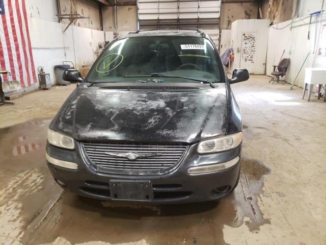 Photo 9 from auction – 2000 CHRYSLER TOWN AND C with VIN 1C4GT64L8YB574570