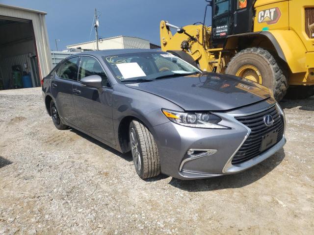 LEXUS ES 300H 2018 with VIN JTHBW1GG7J2194093 - Photo from auction