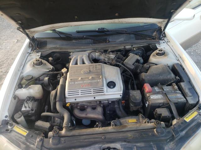 Photo 7 from auction – 2000 LEXUS ES 300 with VIN JT8BF28G8Y5081735
