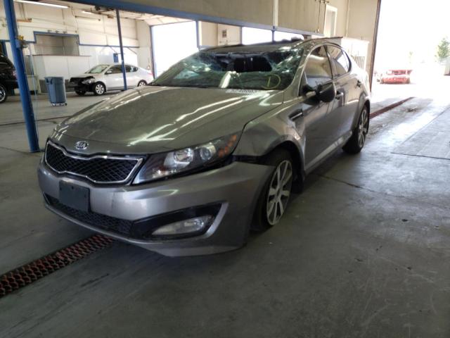 Photo 2 from auction – 2013 KIA OPTIMA SX with VIN 5XXGR4A66DG167157
