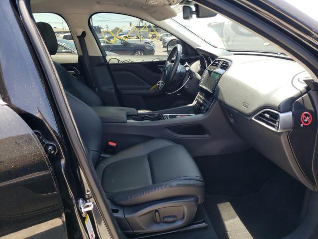 Photo 5 from auction – 2017 JAGUAR F-PACE PRE with VIN SADCJ2BN2HA090132