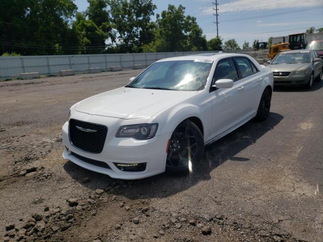 Photo 2 from auction – 2020 CHRYSLER 300 S with VIN 2C3CCABT4LH164194