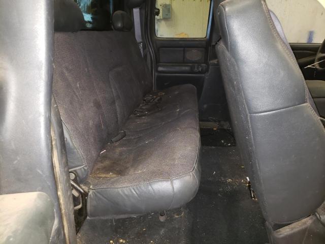 Photo 6 from auction – 2001 CHEVROLET SILVERADO with VIN 2GCEC19V011407372