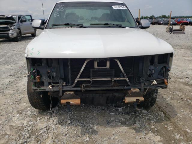 Photo 9 from auction – 2000 CHEVROLET SILVERADO with VIN 1GCEK19T8YE153257