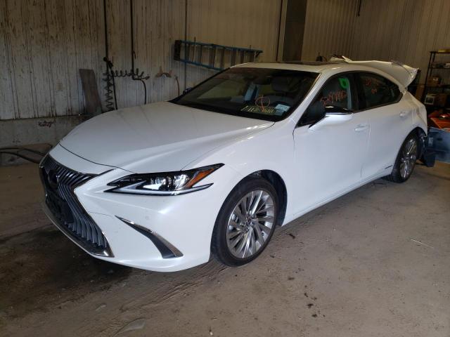 Photo 2 from auction – 2019 LEXUS ES 300H with VIN JTHB21B17K2043366